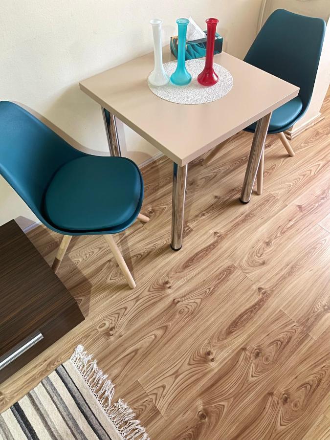 Apartament Lotus Marisa Apartment Турда Екстериор снимка