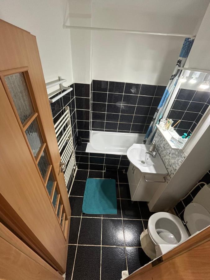 Apartament Lotus Marisa Apartment Турда Екстериор снимка